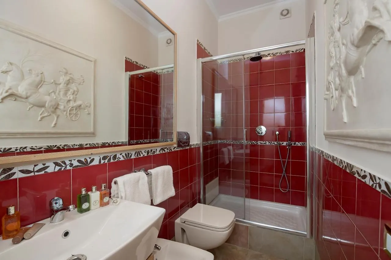 Luxury Apt With Colosseum View Rom 0*,